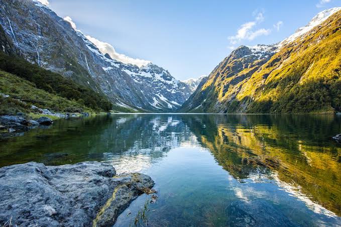 New Zealand mountain lake landscape